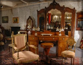 the_antique_center_img